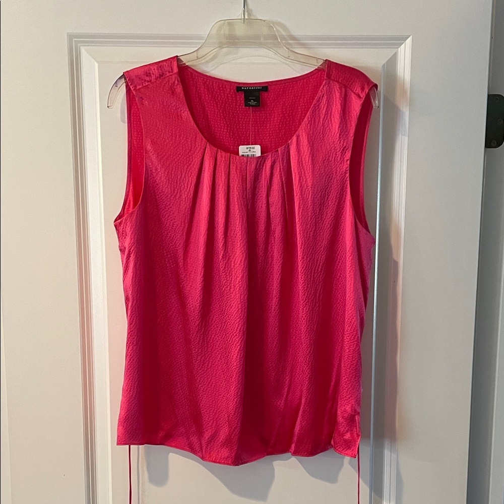 Natori Vibrant Pink 100% Silk Sleeveless Blouse